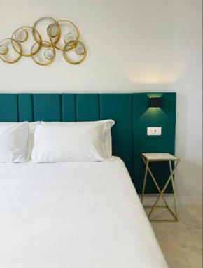 Cassia Collection Rome